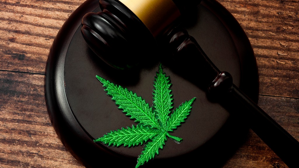 Marijuana and judge's gavel