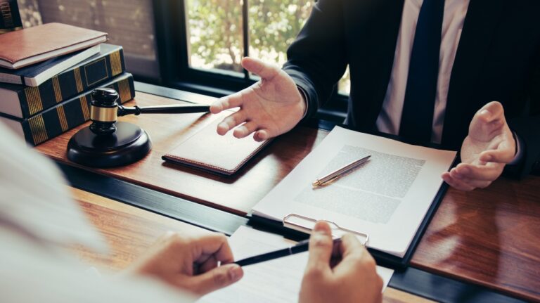 Lawyer explained to the client about the legal issues